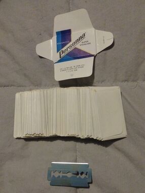 50, Individually Wrapped Persona Super Stainless Razor Blade Pack